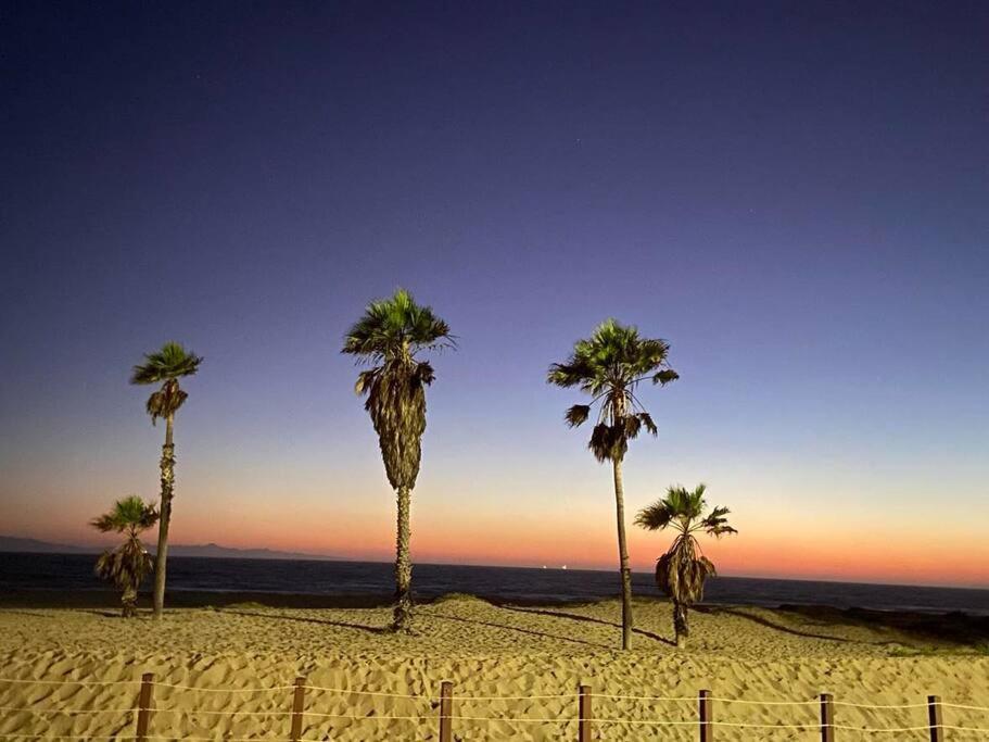 Gateway To Oxnard Beach Kültér fotó